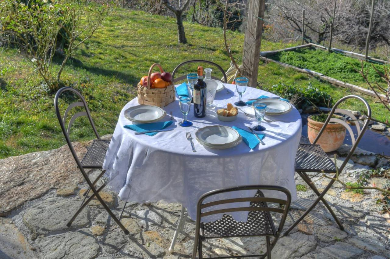 Antica Casa Del Canto Iara - Private Parking Calice Ligure Экстерьер фото