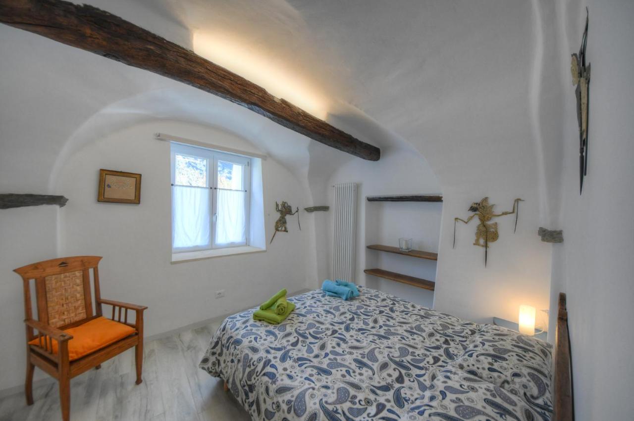 Antica Casa Del Canto Iara - Private Parking Calice Ligure Экстерьер фото